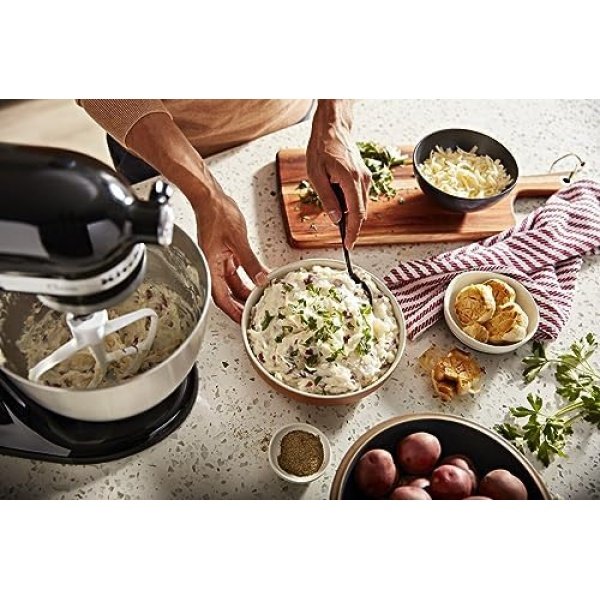 KitchenAid Classic Series 4.5 Quart Tilt-Head Stand Mixer K45SS, Onyx Black - Image 6